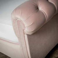 Duchess Chesterfield Bed